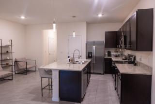 South Shore Suites - 4