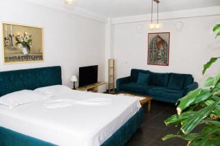 Emerald Apartment by Adore, Central Tirana - 4