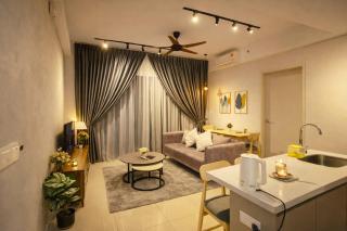 Luxurious Couple OnePlus Bedroom TRION KL - 0