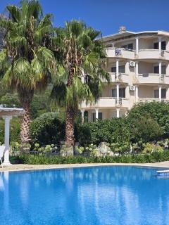 Apartaments Crown Silvia - 0