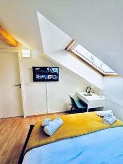 Charming compact studio - 5
