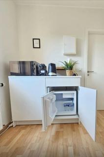 Charming compact studio - 8