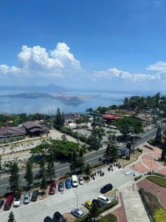 Smdc tagaytay - 0