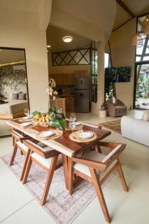 Arenal Keljá Luxury Villa Naracjun-Heated Pool-Volcano View-Eco Trail - 1