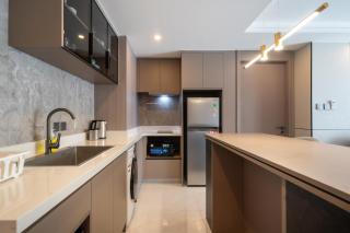 Modern 2BR near Bangtao Beach & Beach Club - 6