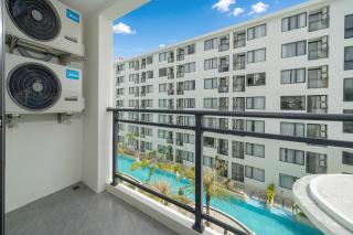 Modern 2BR near Bangtao Beach & Beach Club - 5