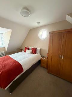 CHESTERFIELDS NEWEST ACCOMMODATION at Lorien Stays - CHATSWORTH - PEAK DISTRICT- EV Point - 6