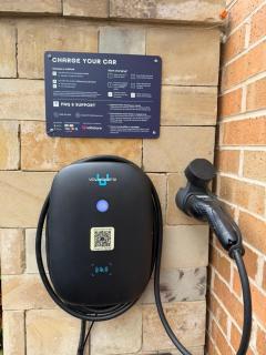 CHESTERFIELDS NEWEST ACCOMMODATION at Lorien Stays - CHATSWORTH - PEAK DISTRICT- EV Point - 1