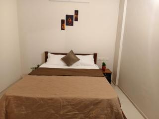 Indraneelam Inn - 0