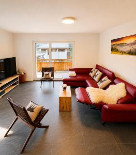 Brand-New Eiger View 3BR Apartment - Premium Location - Free Parking - Terrace - 5