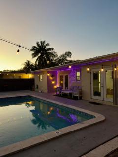 LUX Miami Getaway With Private Pool Close to Beach - 0