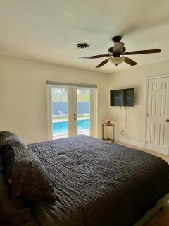 LUX Miami Getaway With Private Pool Close to Beach - 4