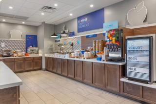 Holiday Inn Express & Suites Dry Ridge by IHG - Dry Ridge - 4
