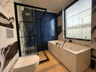 FOR THOSE SEEKING PEACE and LUXURY - 7
