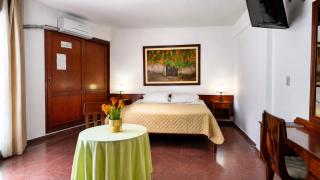 Hotel Mediterraneo-Free Breakfast - 0
