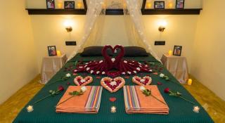 Moon Garden Hotel And Restaurant - 3