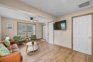 Renovated 1 Bed Near US-54 Fenced Yard + W/D - 6