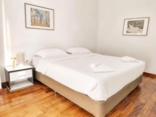 Adelos II Glow Villa 5BR 360m -Elevator-Rooftop - 3