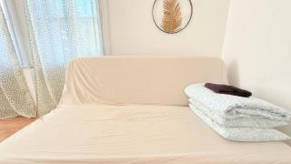 Modern 4BR 2BA Family Suite - Fits 10 - 5