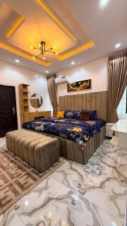 DHoneys Apartment - 6