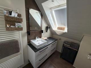 Ferienwohnung Haus Moorblick Garten mit Terrasse Netflix E-Kamin Thermomix - 1
