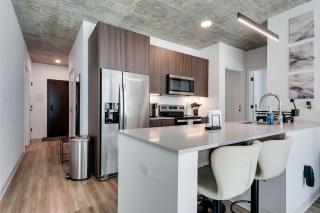 Wabash 4BR - Pool Free In & Out Parking 5 - 5