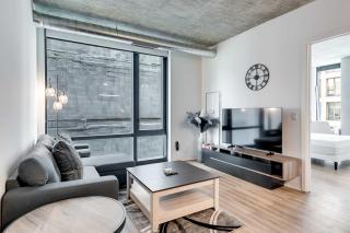 Wabash 4BR - Pool Free In & Out Parking 6 - 9