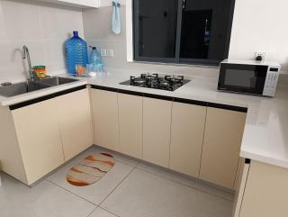 Zhuri Suites Airbnbs - 9