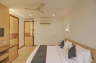 Townhouse Relax Suits A Boutique Hotel Vasundhara - 5