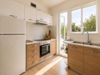 Adelos Maisonette Near Vouliagmeni Beach - 7