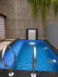 ll EMPYREAN STAY ll 3BH II PVT POOL II BLUE EYE VILLA ll PANCHGANI - 8