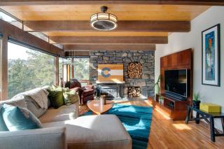 Chic Boulder Mountain Home w/ Hot Tub + Views - Boulder - 7