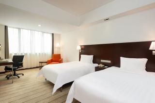 Holiday Inn Shanghai Vista - 2