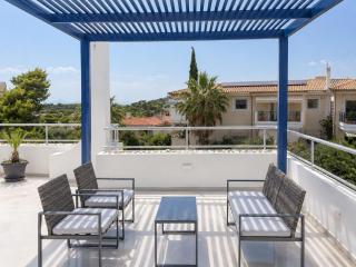 Adelos Maisonette Near Vouliagmeni Beach - 0