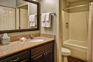 Staybridge Suites Middleton/Madison-West by IHG - 8