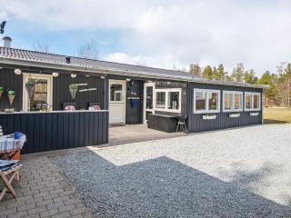8 person holiday home in Løgstør - 0