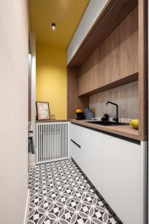 Nestio Premium Designer Apartment 2BR City Center - 6