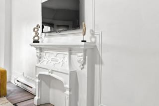 Luxe Downtown Montreal Unit - Walk to everything - 3