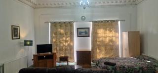 Supreme Suite - 4