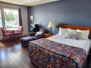 Olde Brunswick Inn & Suites Port Hawkesbury - 2