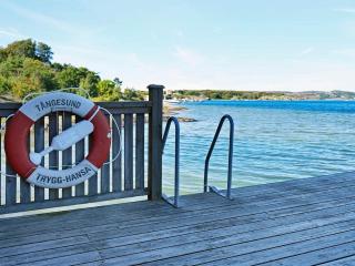 Seaside Serenity in Mollosund-By Traum - 9
