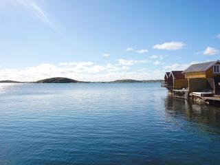 Seaside Serenity in Mollosund-By Traum - 1