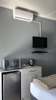 S AND M Bnb - 4