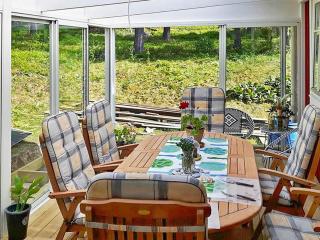 6 person holiday home in VäTö - 6