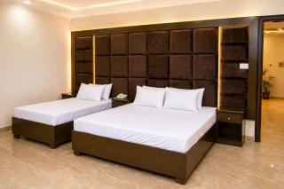Elegant Stay Rawalpindi - 1