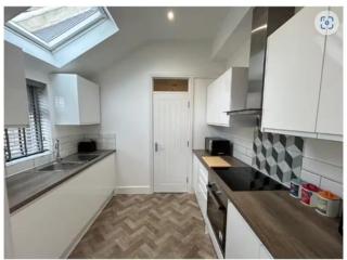 Lovely Double Room in the Heart of Rochester, United Kingdom - 1