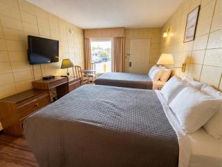 Goodknight Inn - 2