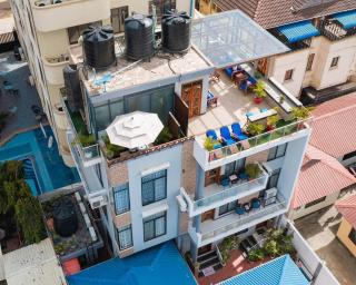 Chic and Stylish apartment at Arikays homes A-2 - 3