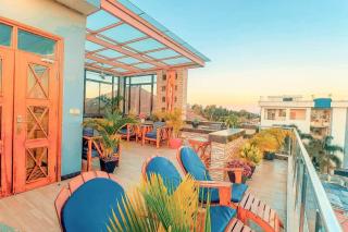 The Lavish suite with Sunset view @Arikays homes - 9