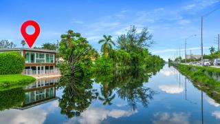 Spring Village by the Canal Loft - 7